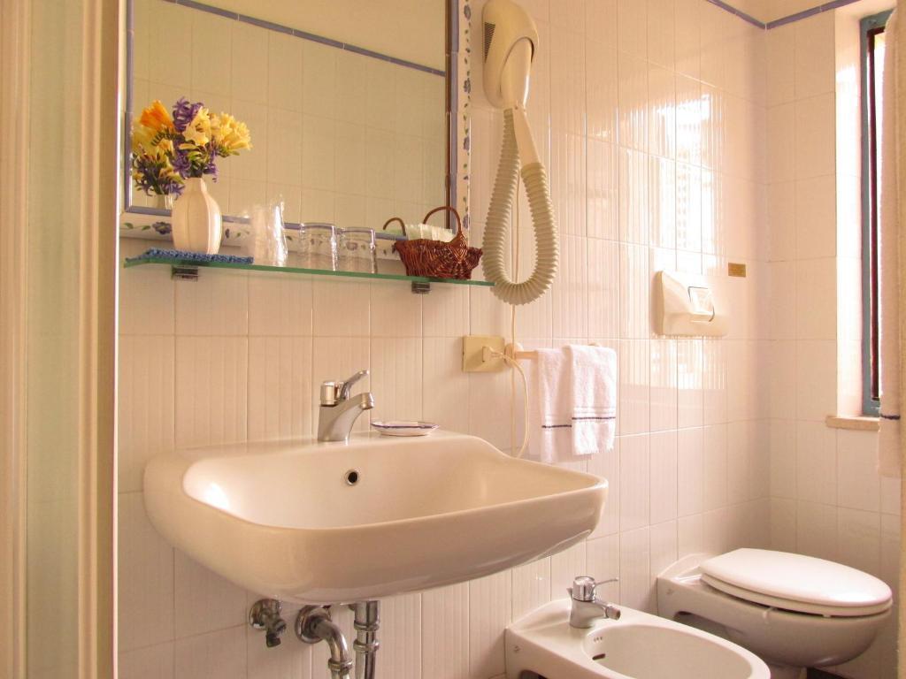 Hotel Villa Clodia Сатурния Номер фото