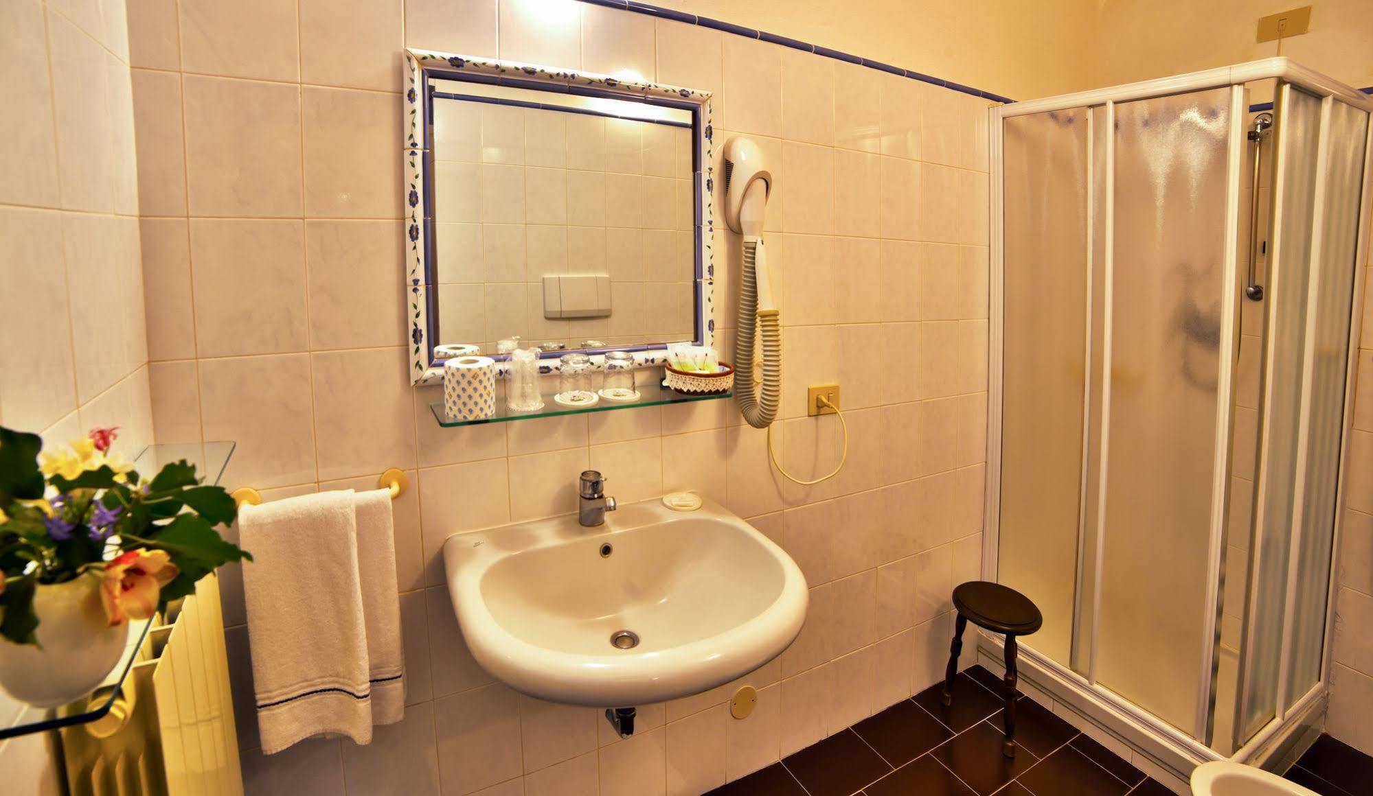 Hotel Villa Clodia Сатурния Экстерьер фото